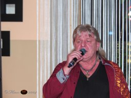 Karinchen und Hansi P. im GH Timo am 5.12.2025